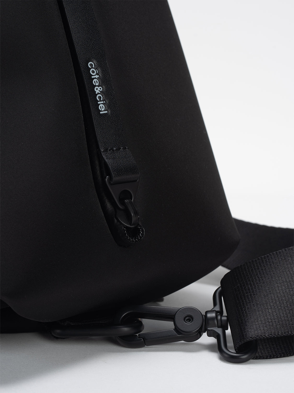 Ens Sleek Black Bag